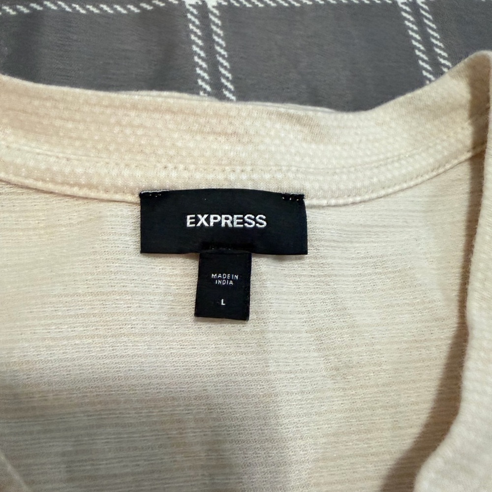 Men Express Top - Picture 3 of 3